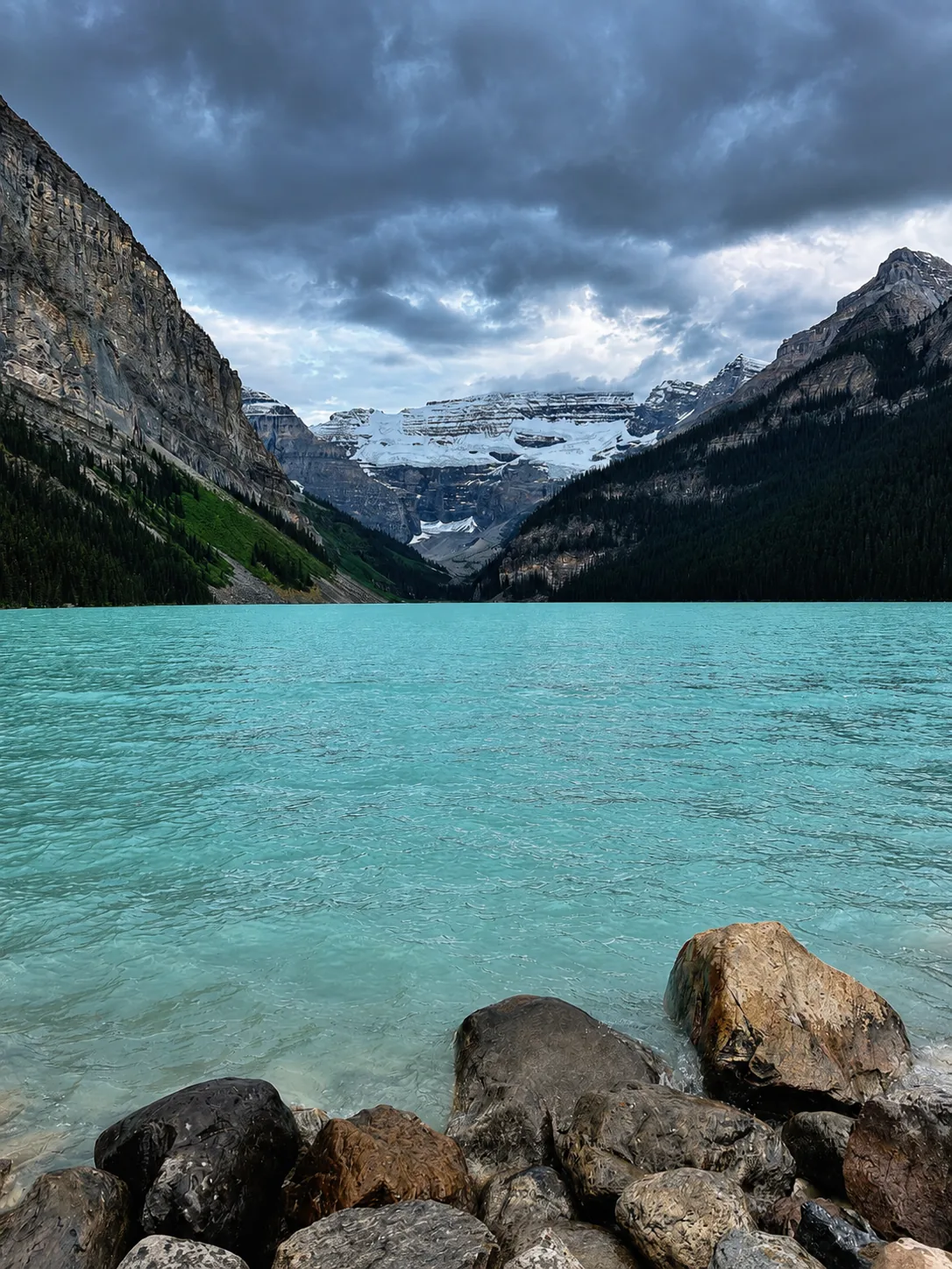 Lake Louise, Alberta